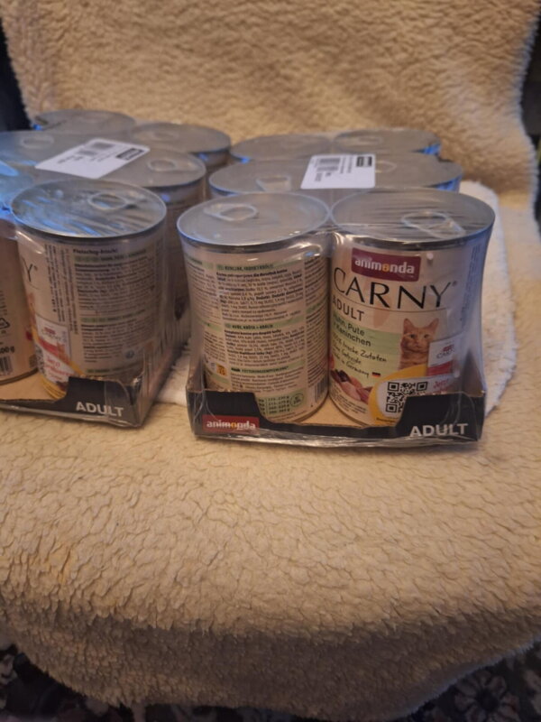 konzervy pre nase kocurkovo